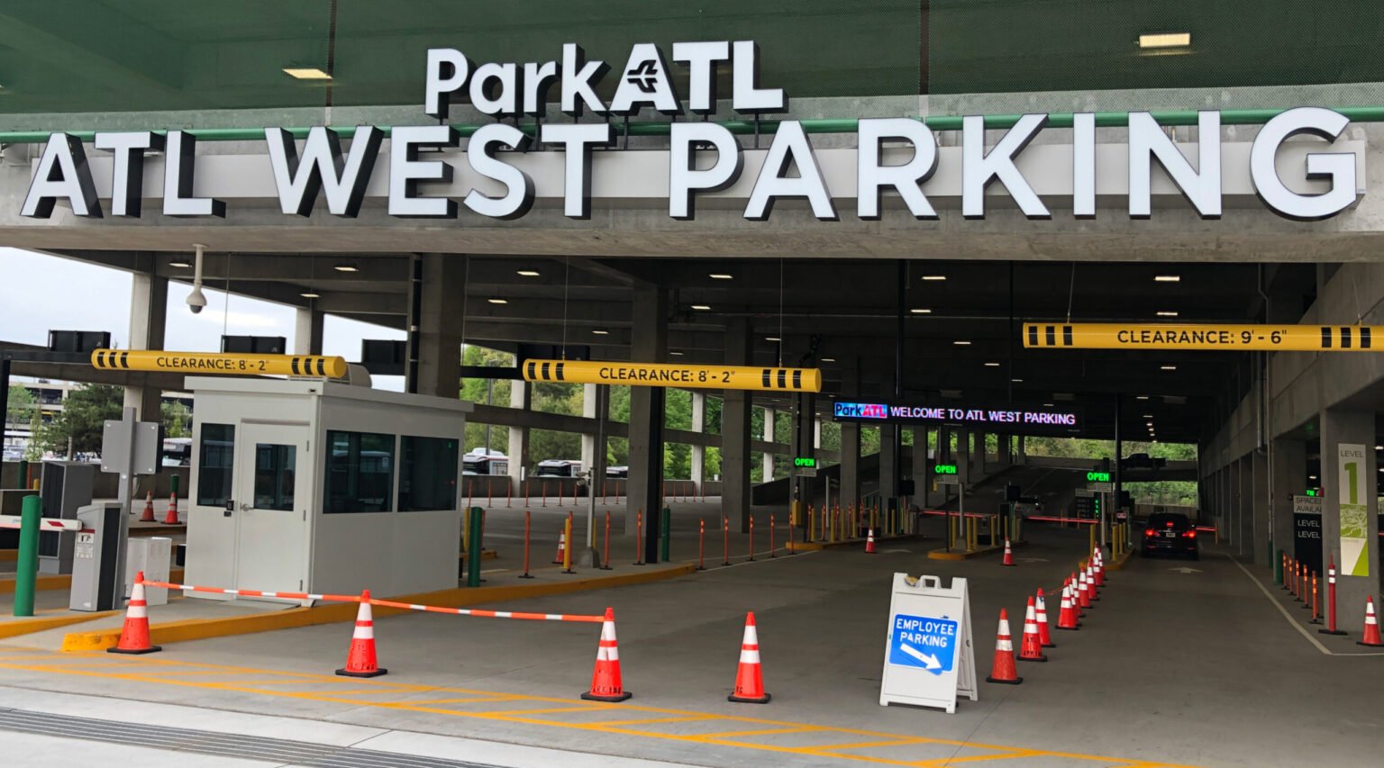 ATL Airport Parking Guide for Domestic and International Travelers